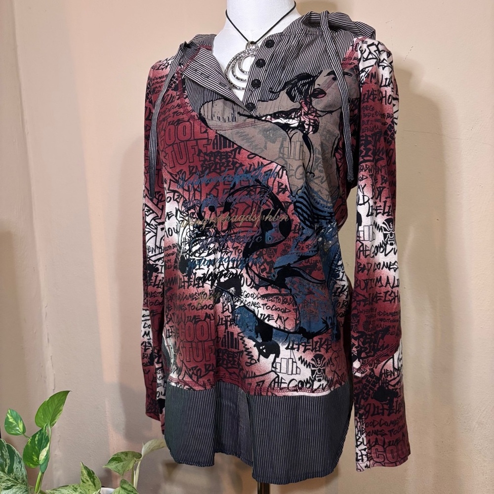 Graphic Long Sleeve Hoodie Top